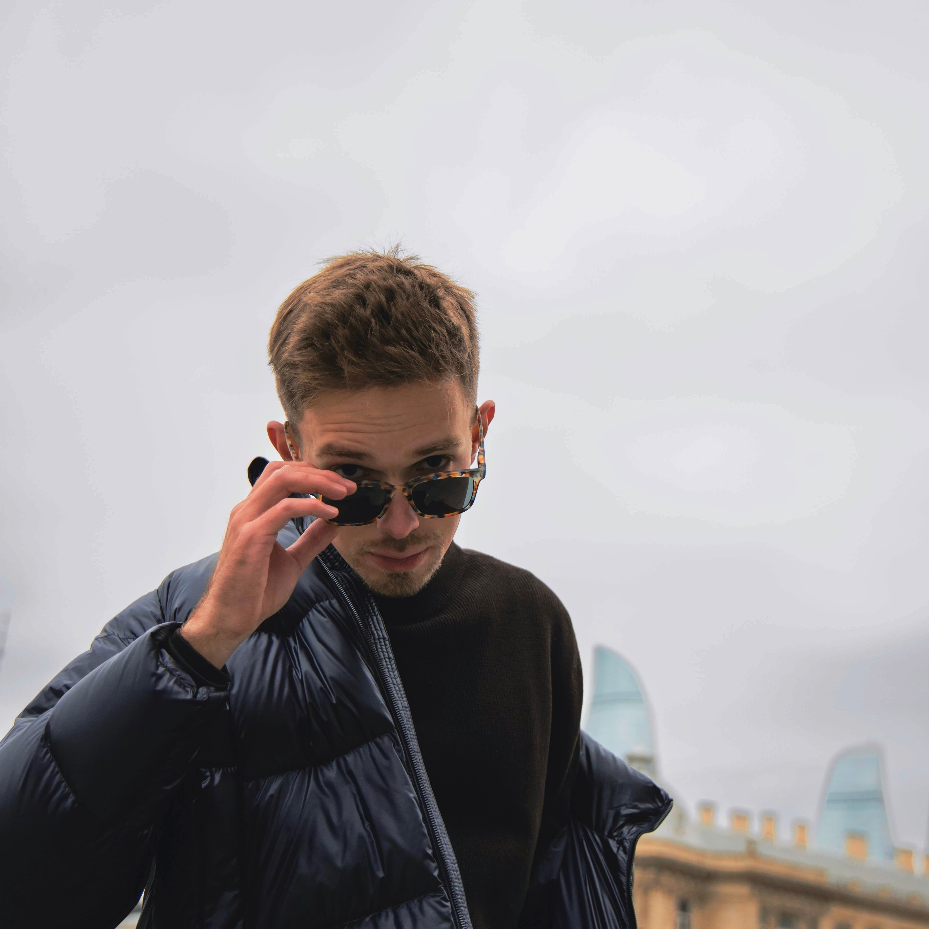 Mike Portnov - Software Engineer, Tech Lead, and Digital Nomad